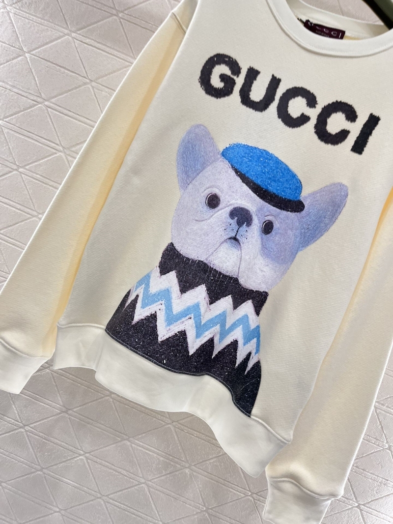 Gucci Sweaters